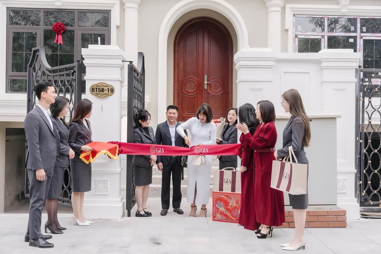 Ban Giao Biet Thu Gia By Kita 3